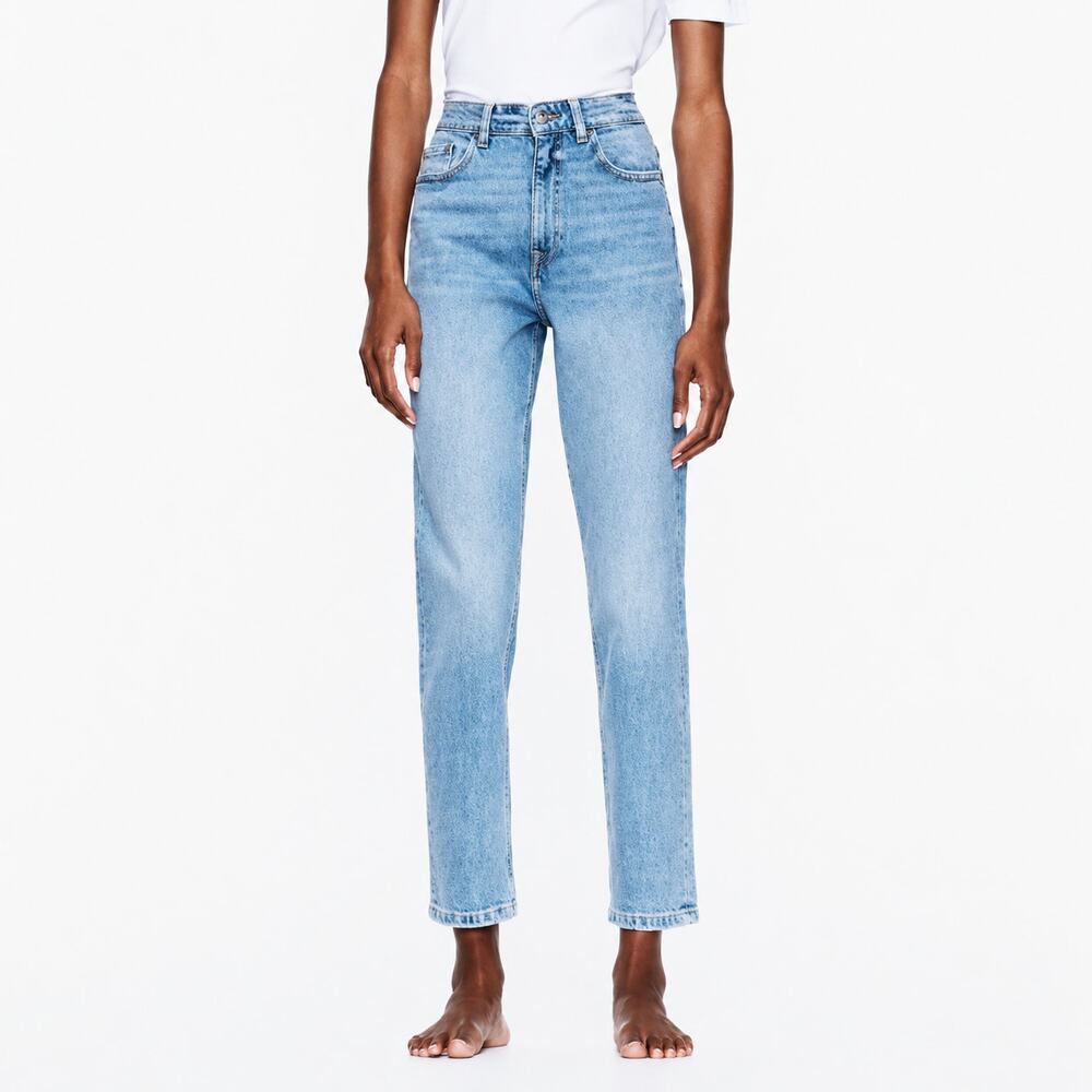 Zara Jeans 7223/223/427 Womens 6 Blue denim High-rise Straight Mom Fit Ankle